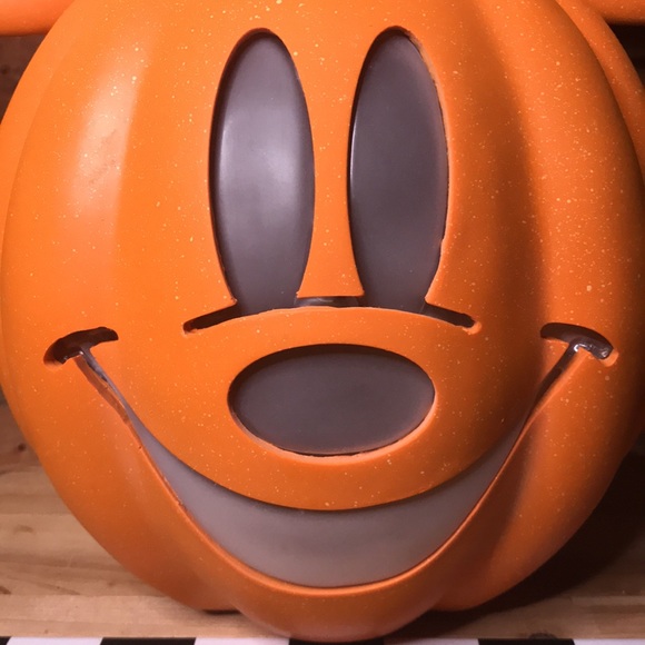 Pottery Barn Kids Magically Enchanting Disney Mickey Mouse Pumpkin Luminary - Picture 14 of 17